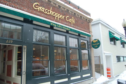 Grasshopper Cafe // Woof Magazine